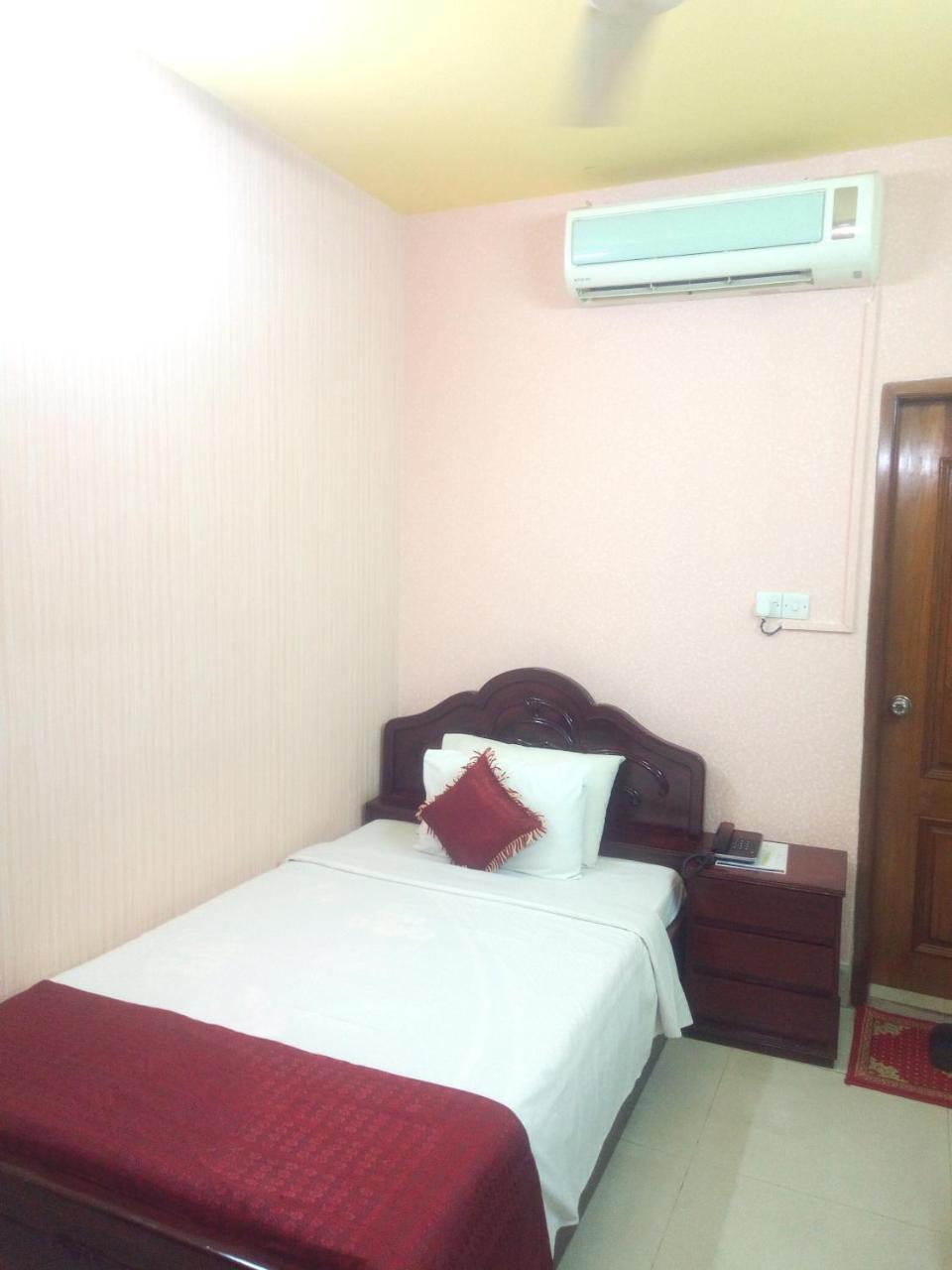 Hotel Lake View Plaza Dhaka Exterior foto